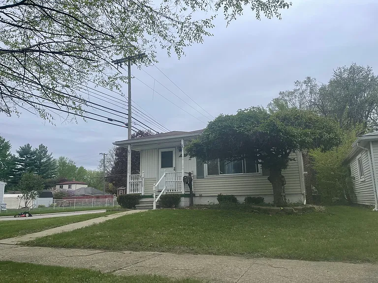 4860 Dudley St — Photo 11