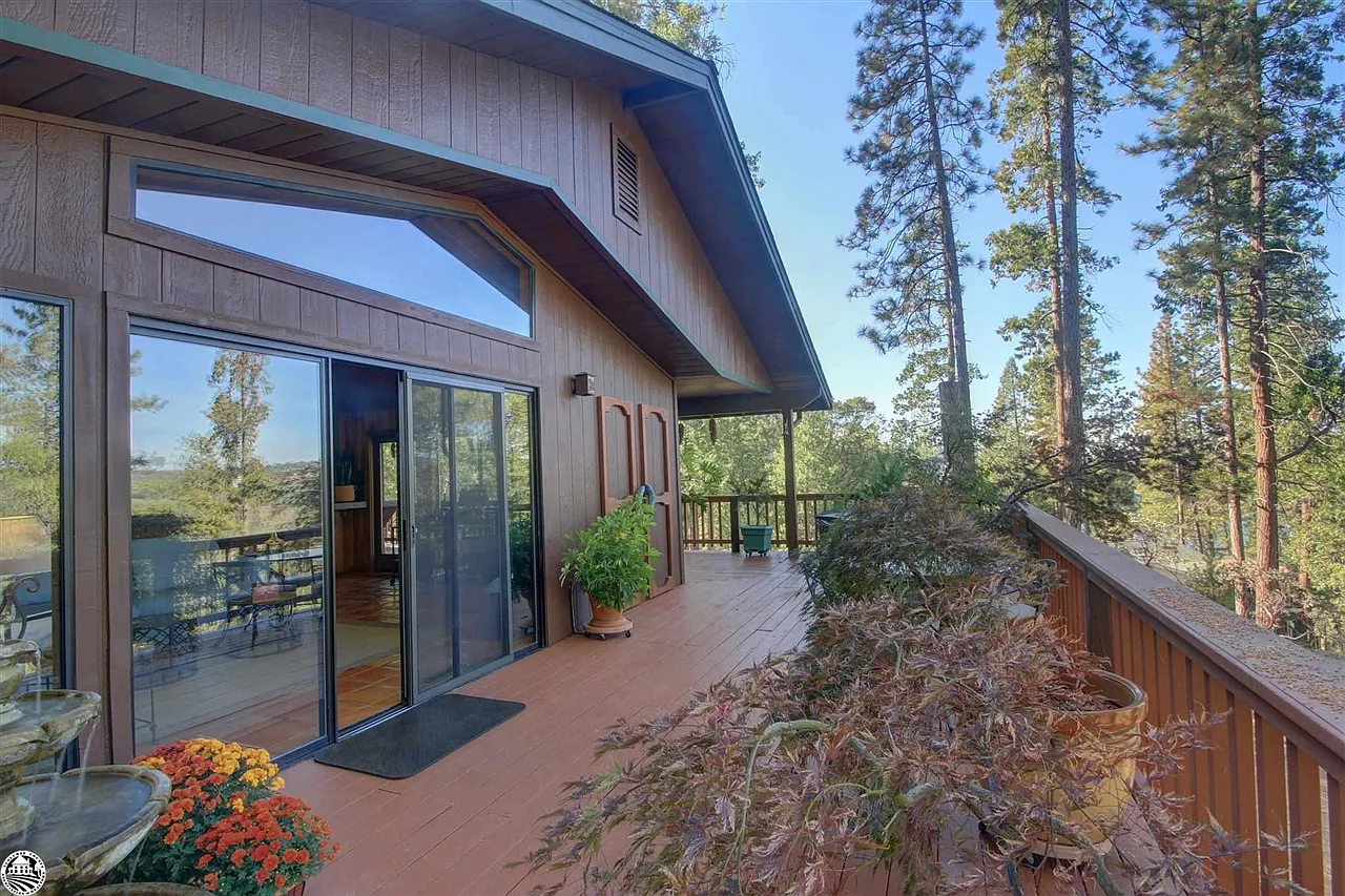 20097 Upper Skyridge Dr photo 1