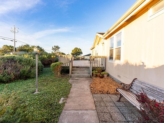 4th image of 31300 Ocean View Drive