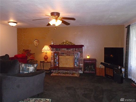 3rd image of 3503 Harvard Dr SE