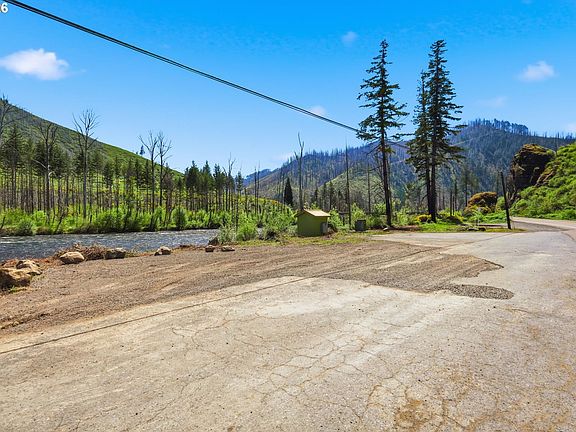 5th image of 50660 McKenzie Hwy