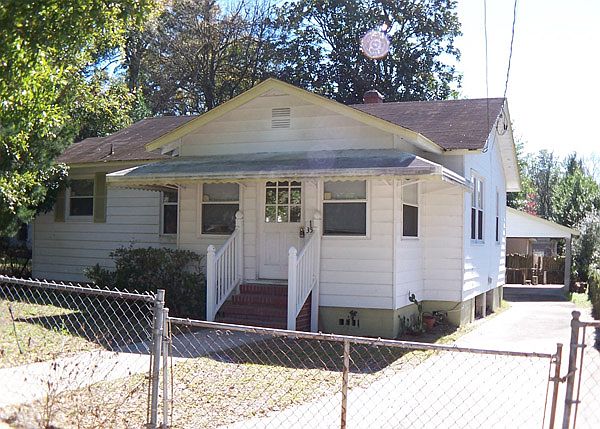 1st image of 350 W 61st St