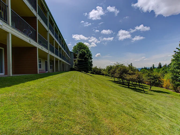 Commons at Sylvan Highlands Apartments — Photo 30