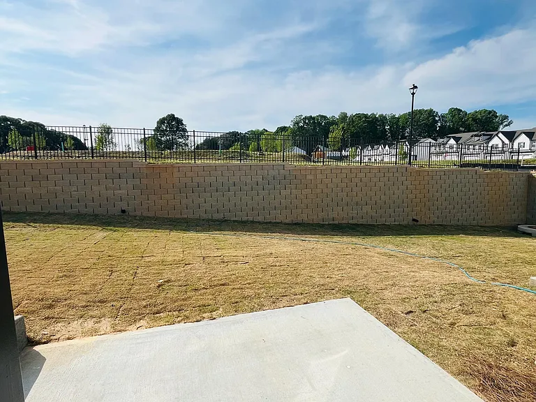 223 Banner Rd — Photo 7