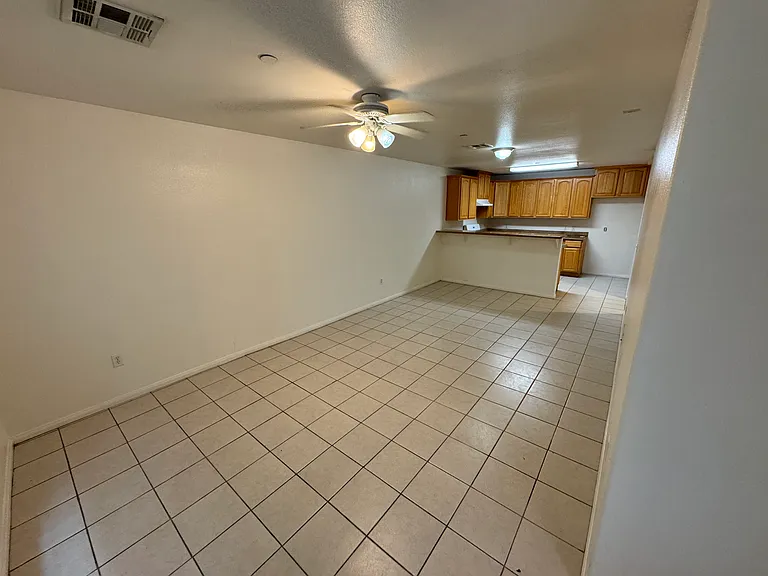 307 W Santa Fe Ave #A — Photo 8
