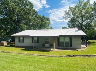 33 Anderson Loop, Amity, AR 71921