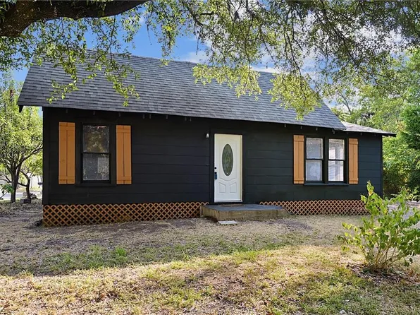 1100 E 25th St, Bryan, TX 77803