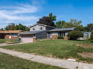 2112 Branch Rd, Champaign, IL 61821