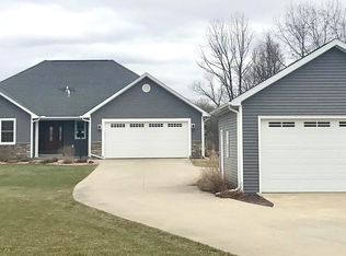 165 Jeremy St, Constantine, MI 49042