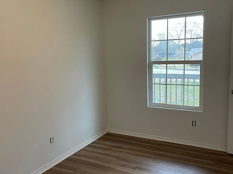 37 Coweta St — Photo 7