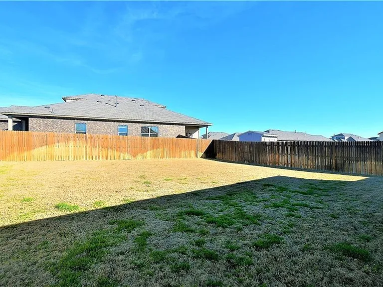 2812 Bridekirk Dr — Photo 26
