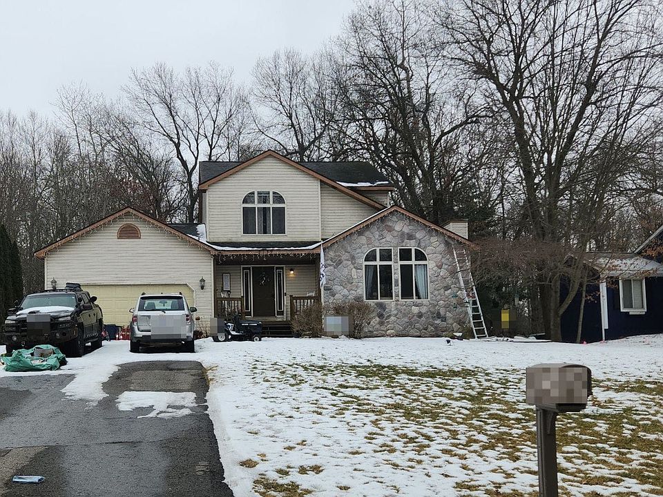2nd image of 2139 Somerville Dr