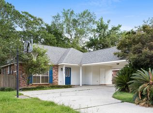 17848 Barrett Ln, Baton Rouge, LA 70817