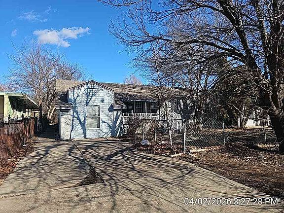 2nd image of 1415 NW 23rd St