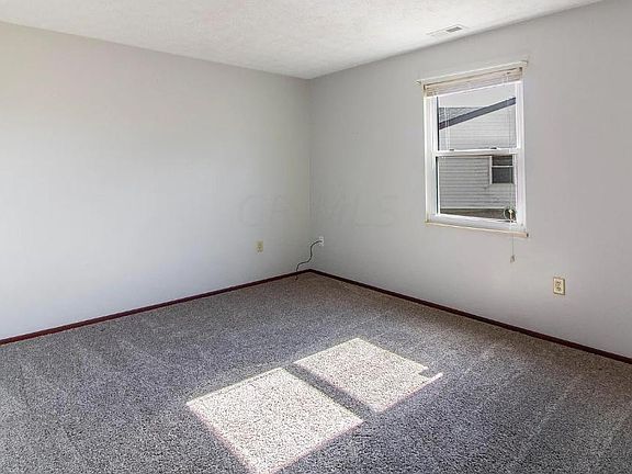 5th image of 567 Rosehill Dr #567