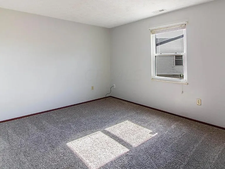 567 Rosehill Dr #567 — Photo 5