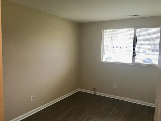 9403 Shenandoah Dr — Photo 28