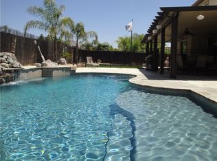 27816 Point Breeze Dr, Menifee, CA 92585