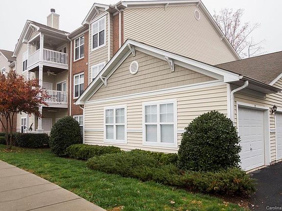 2nd image of 11277 Hyde Pointe Ct #11277