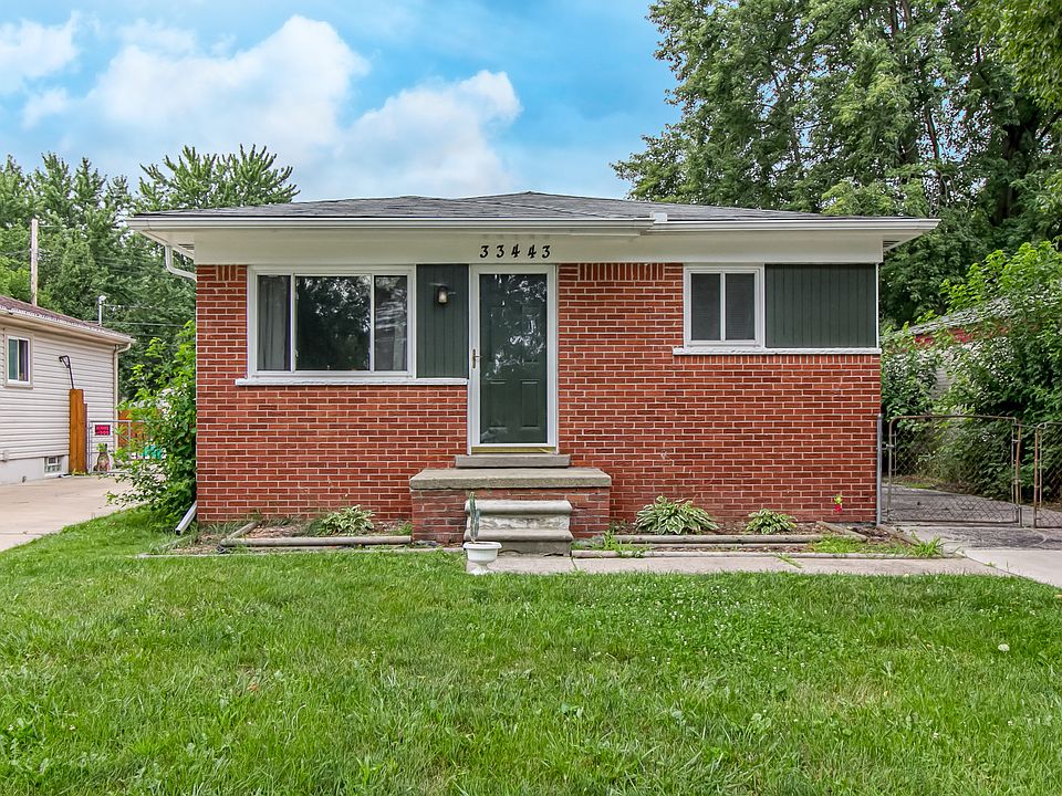 1st image of 33443 Fernwood St