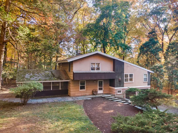 77 Lolly Lane, Stamford, CT 06903