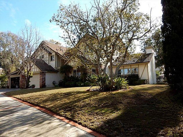 2nd image of 15485 Willow Ranch Trl