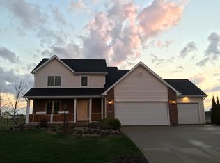 12307 Cliff View Ct, Fort Wayne, IN 46818