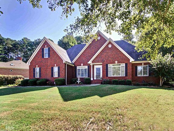 2nd image of 311 Trenton Cir