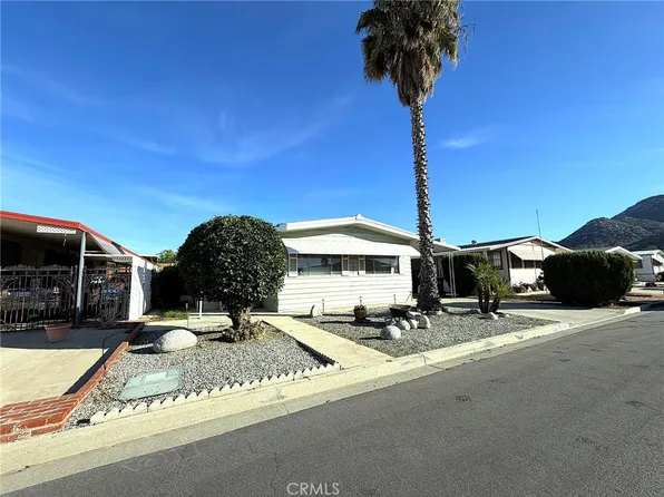 26082 Seaforthia Palm Dr, Homeland, CA 92548