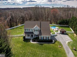 4707 Gold Finch Dr, Hampstead, MD 21074