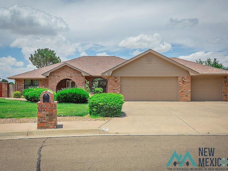 1st image of 17 Granite Cir