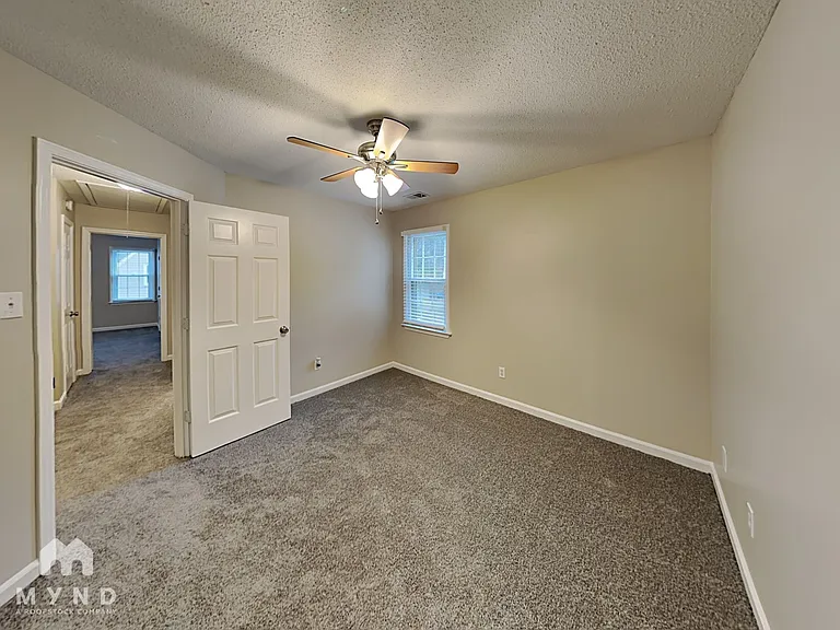 429 Dove Valley Rd — Photo 25
