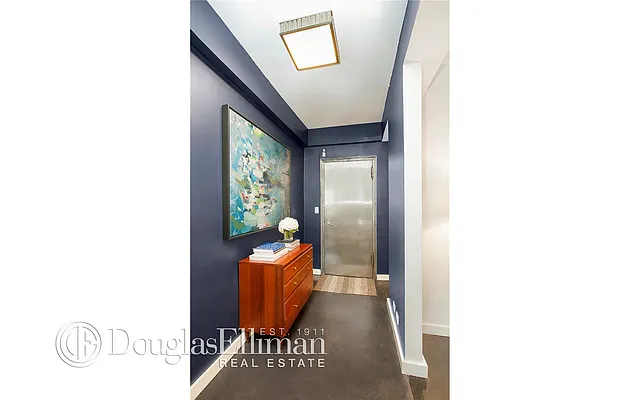 Sold by Douglas Elliman | media 14