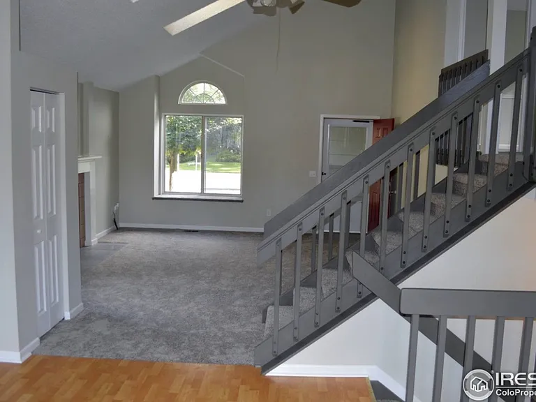 1900 Griffith Pl — Photo 4