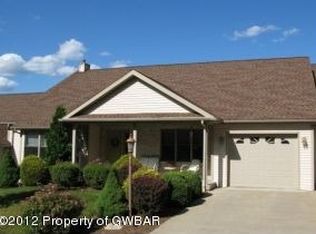 173 Grandview Dr, Tunkhannock, PA 18657