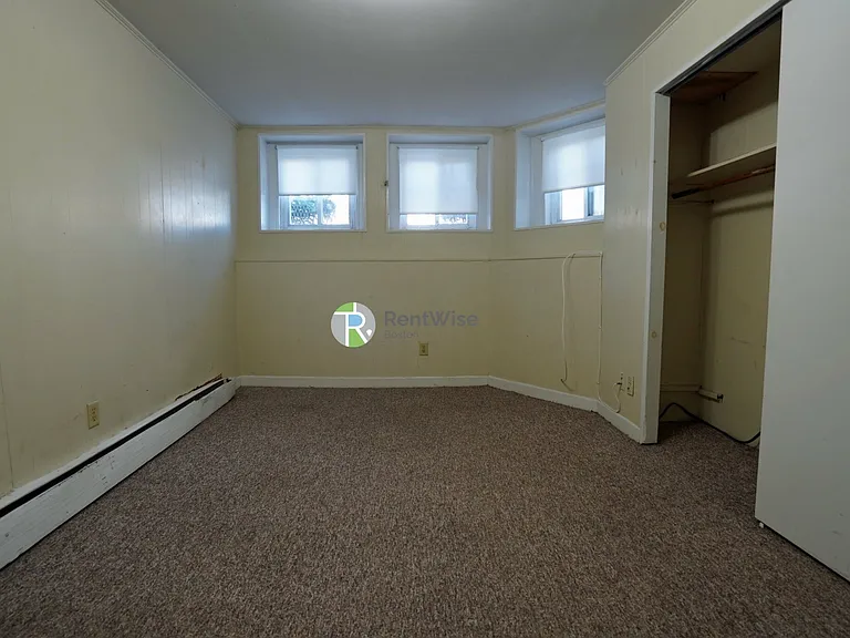 1126 Commonwealth Ave #A — Photo 8