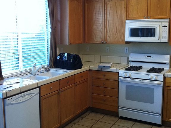 3rd image of 4107 Sand Harbour Ln