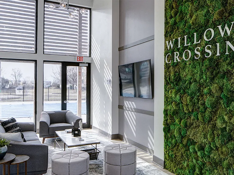 Willow Crossing Apartments — Photo 8