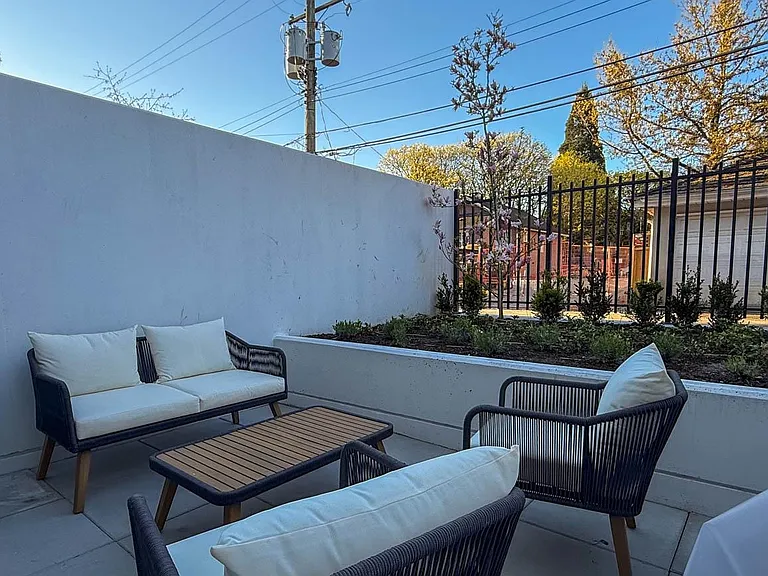 3668 W 10th Ave #407 — Photo 9