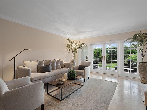 5th image of 369 S Lake Drive #1c