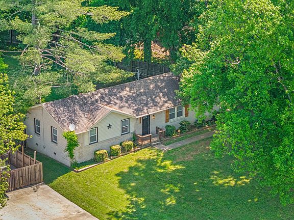 4th image of 211 Tobacco Rd