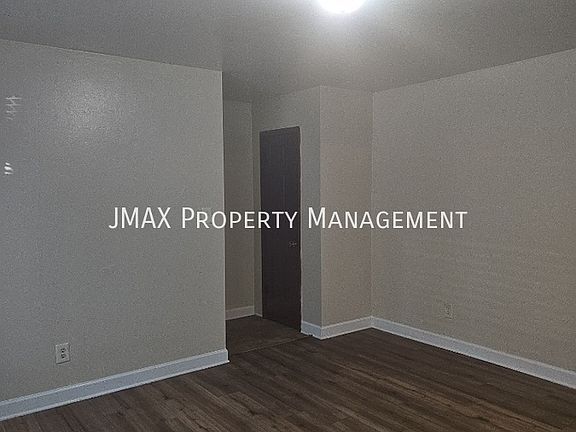 2nd image of 5105 Hildebrand Rd NW APT D