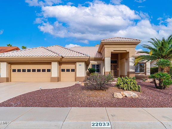 4th image of 22033 N GOLF CLUB Drive