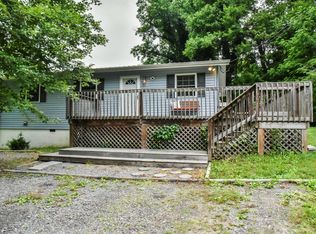 14 Beech St, Black Mountain, NC 28711