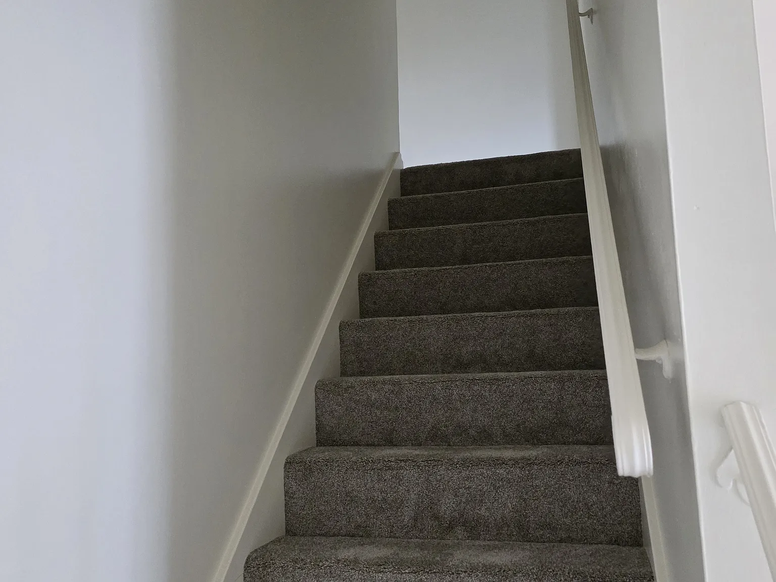 2 bed, 1.5 bath, 1100 sqft, $1,400 — Photo 4