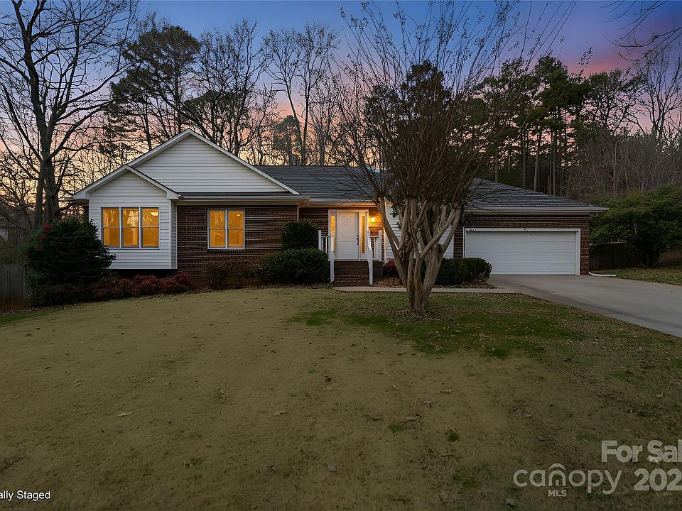 1st image of 3973 Huntington Ct