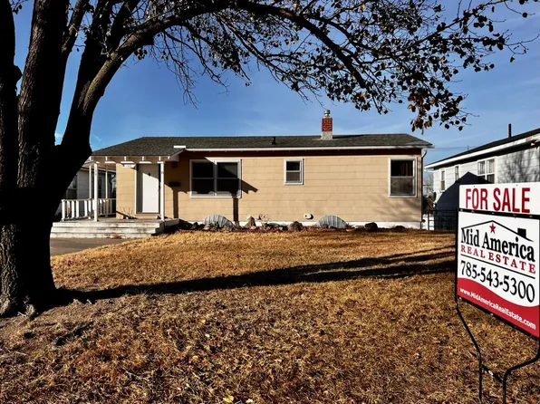 189 1st St, Phillipsburg, KS 67661