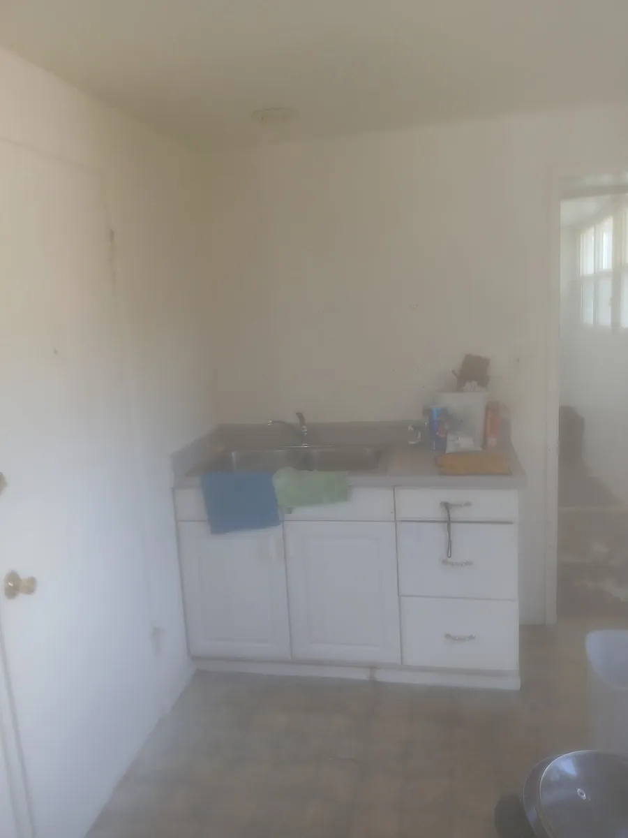 Building Photo - 3759 Locust St #4