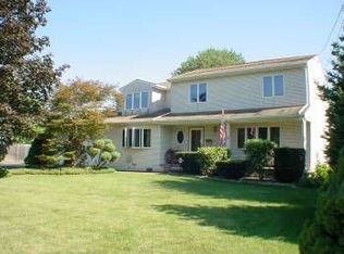 6 Leonard Ave, Spotswood, NJ 08884