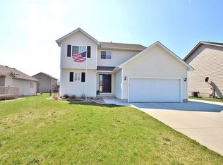 2007 NW Lakeside Dr, Ankeny, IA 50023